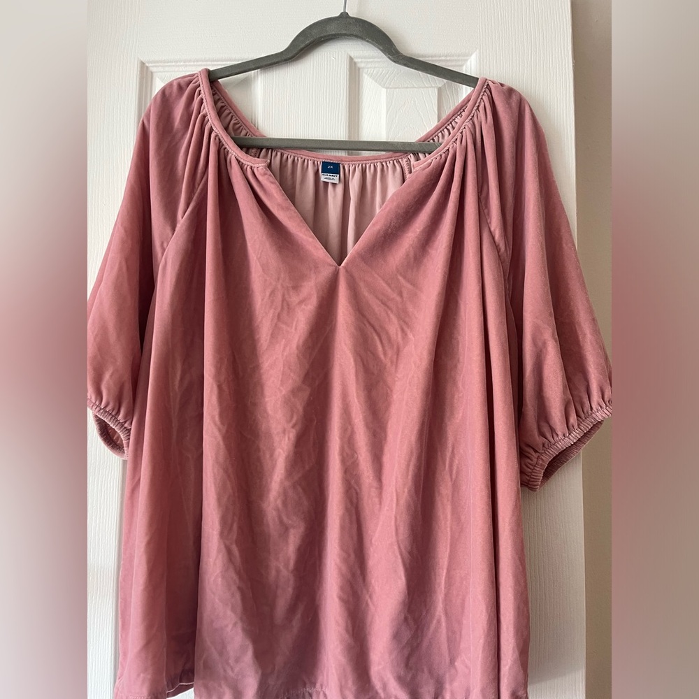 Old Navy pink velvet top size 2x
